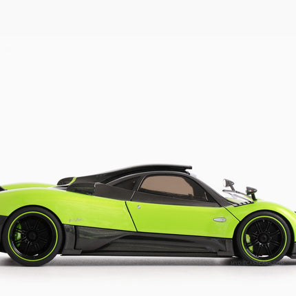 https://www.mydiecastcars.com/wp-content/uploads/2023/09/pagani-zonda-cinque-green-2w.jpg