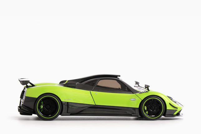 https://www.mydiecastcars.com/wp-content/uploads/2023/09/pagani-zonda-cinque-green-2w.jpg