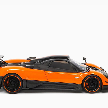 https://www.mydiecastcars.com/wp-content/uploads/2023/08/pagani-zonda-cinque-orange-almost-real-2.jpg