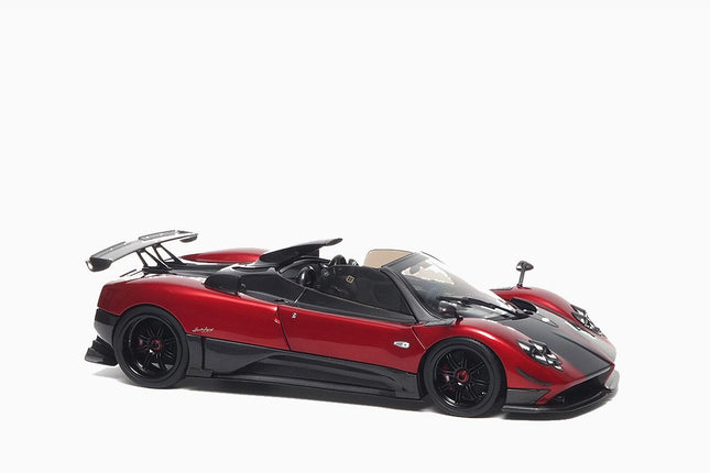 https://www.mydiecastcars.com/wp-content/uploads/2024/11/pagani-zonda-cinque-roadster-red-1.jpg