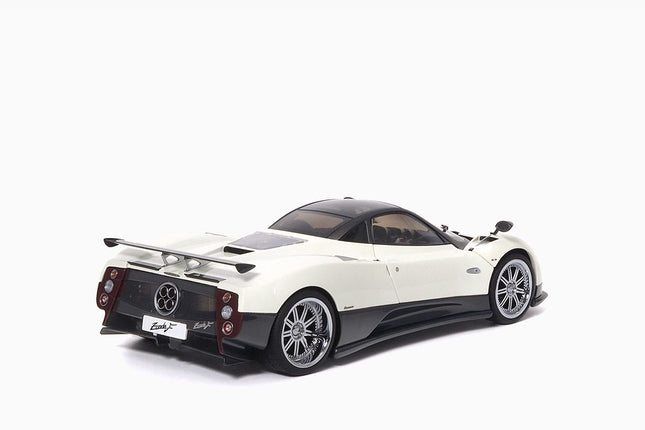 https://www.mydiecastcars.com/wp-content/uploads/2024/03/pagani-zonda-f-white-2.jpg
