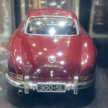 Minichamps Mercedes-Benz 300 SL 1955 1:18 Brown Diecast Model Car - collectible scale model car
