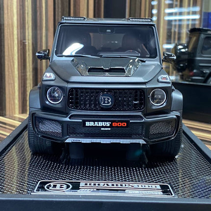 MotorHelix 1/18 Resin Mercedes-Benz Brabus 800 Black & Carbon - studio product photo of the scale model