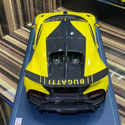 MR Bugatti Chiron Sport 1:18 Resin Diecast Model Car Yellow Limited Edition 09/99 - collectible scale model car