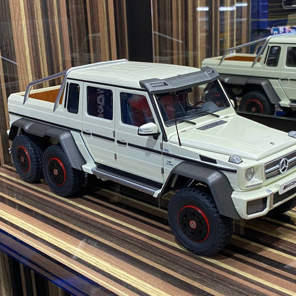 AutoArt Mercedes-Benz G-63 AMG 6x6 White 1:18 Diecast Model Car - detailed collector display model