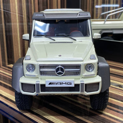 AutoArt Mercedes-Benz G-63 AMG 6x6 White 1:18 Diecast Model Car - studio product photo of the scale model