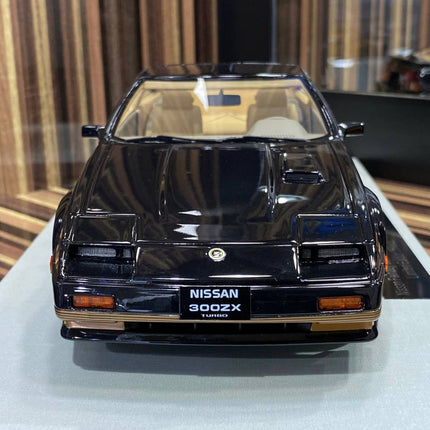 LCD Model Nissan 300 ZX Turbo Black 1:18 Resin Model Car - scale model for display
