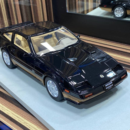 LCD Model Nissan 300 ZX Turbo Black 1:18 Resin Model Car - detailed collector display model