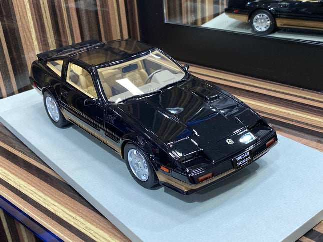 LCD Model Nissan 300 ZX Turbo Black 1:18 Resin Model Car - detailed collector display model
