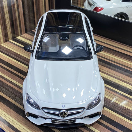 GT Spirit 1:18 Mercedes-Benz AMG E63 S White Resin Diecast Model Car - collectible scale model car