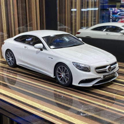 1/18 Mercedes-Benz S63 Coupe White Model Car by GT Spirit - detailed collector display model