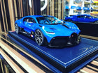 Bugatti Divo 2019 1:18 Blue Resin Model Car MR Collection - detailed collector display model