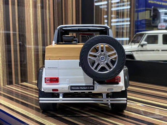 GT Spirit 1:18 Mercedes-Maybach G650 Landaulet White Resin Model Car - studio product photo of the scale model