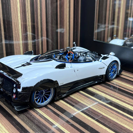 LCD Model Pagani Zonda HP White 1:18 Diecast Model Car - collectible scale model car