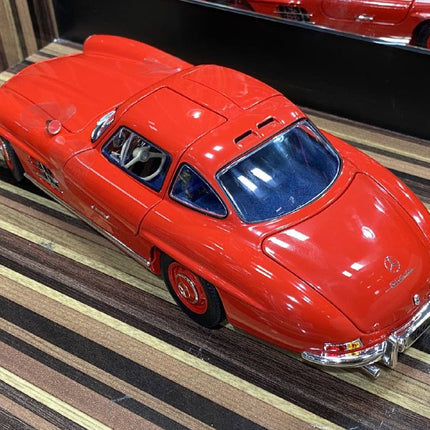 Minichamps 1/18 Mercedes-Benz 300SL Red Diecast Model Car - detailed die-cast style model