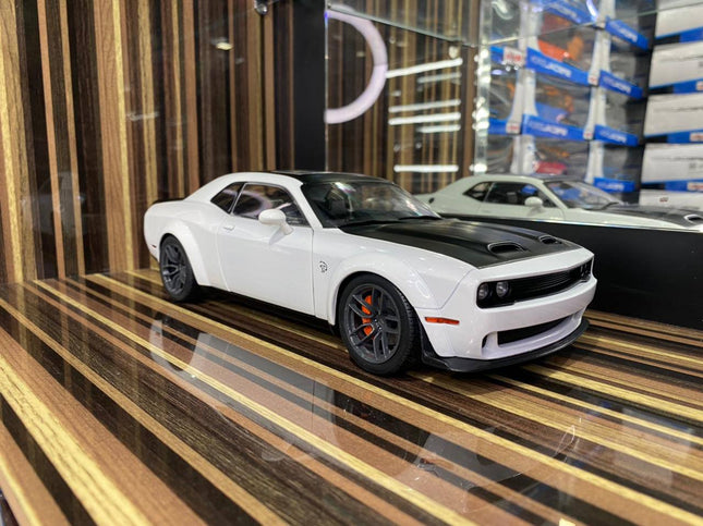 Solido 1/18 Dodge Challenger SRT Hellcat Redeye White Diecast Model - detailed collector display model