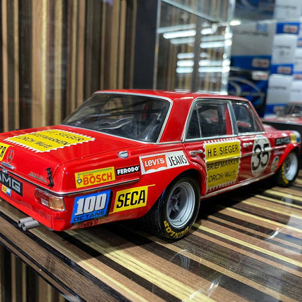 Minichamps 1:18 Mercedes-Benz 300SEL 6.8 Red Diecast Model Car - collectible scale model car