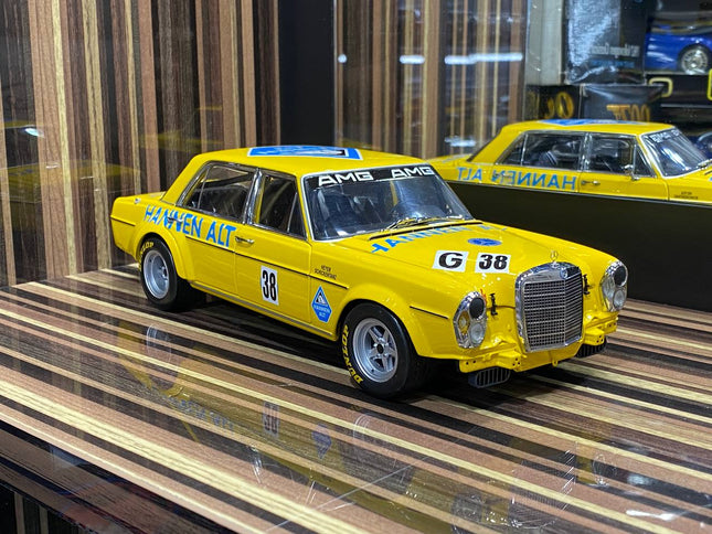 Minichamps 1/18 Mercedes-Benz 300SEL 1971 Yellow Diecast Model - detailed collector display model