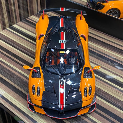 LCD Model Pagani Huayra Roadster Orange 1:18 Diecast Model Car - collector edition scale model