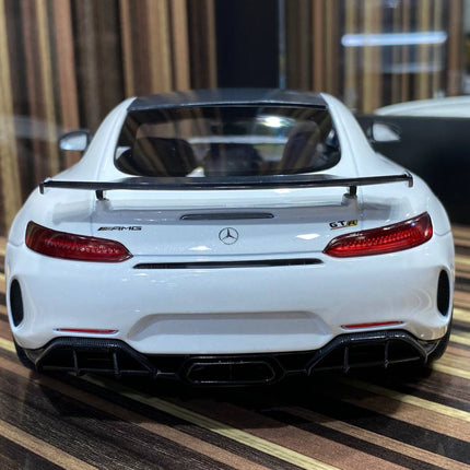 Minichamps 1:18 Resin Mercedes-Benz AMG GTR White - scale model for display