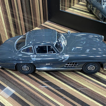 Minichamps 1:18 Mercedes-Benz 300SL Coupe Grey Diecast Model Car - collectible scale model car