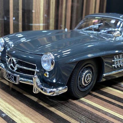 Minichamps 1:18 Mercedes-Benz 300SL Coupe Grey Diecast Model Car - detailed die-cast style model