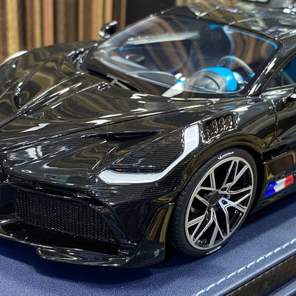 1/18 Resin Bugatti Divo Black & Carbon by MR Collection - studio product photo of the scale model