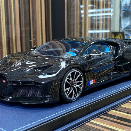 1/18 Resin Bugatti Divo Black & Carbon by MR Collection - fine detailed model replica