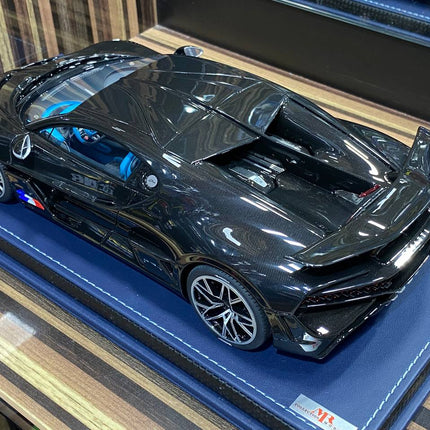 1/18 Resin Bugatti Divo Black & Carbon by MR Collection - premium collector scale model