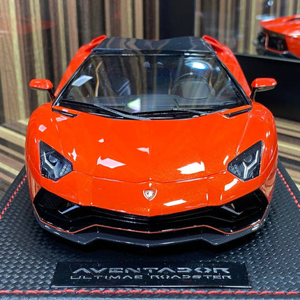 MR Lamborghini Aventador Ultimae Road 1:18 Resin Red Limited Edition Diecast Model Car - scale replica for enthusiasts
