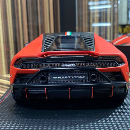 Lamborghini Huracan EVO 2019 1:18 Orange Resin Model Car by MR - collector edition scale model