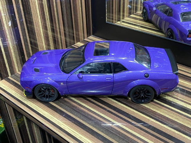 Solido 1/18 Dodge Challenger R/T SCAT Pack Widebody Purple Diecast - studio product photo of the scale model