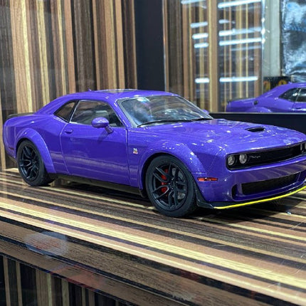 Solido 1/18 Dodge Challenger R/T SCAT Pack Widebody Purple Diecast - detailed collector display model