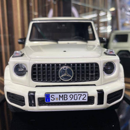 White Mercedes-Benz G63 1:18 scale resin model SUV, premium collectible studio photo