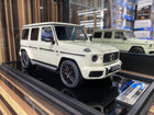 White MotorHelix Mercedes-Benz G63 1:18 scale resin model SUV, detailed collector display piece