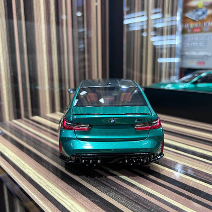 Minichamps BMW M3 2020 1:18 Green Diecast Model Car - premium collector scale model