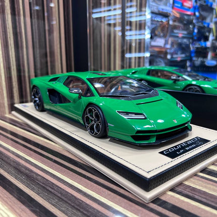 Lamborghini Countach LP 800-4 1:18 Green Resin Model Car MR - fine detailed model replica