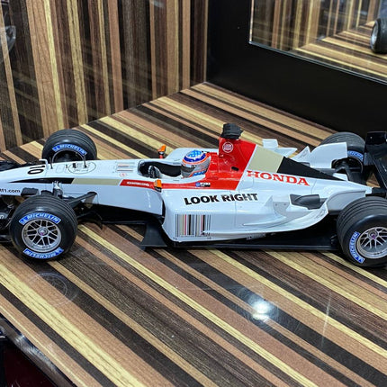 Minichamps 1/18 Honda 3000 B.A.R. Formula 1 White Diecast Model - collector edition scale model