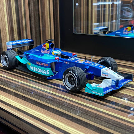 Minichamps Red Bull Sauber Petronas C20 N. Heidfeld Formula 1 1:18 Diecast Model Blue - detailed collector display model