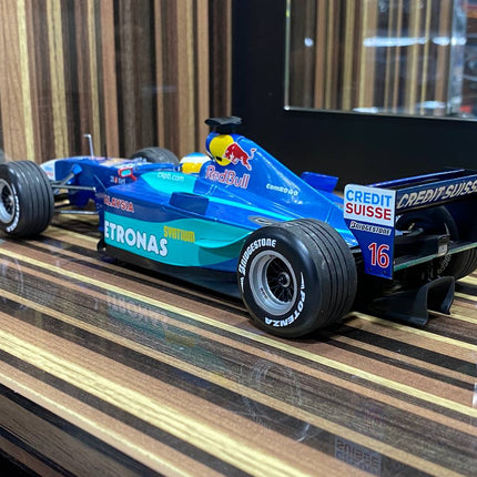 Minichamps Red Bull Sauber Petronas C20 N. Heidfeld Formula 1 1:18 Diecast Model Blue - collectible scale model car