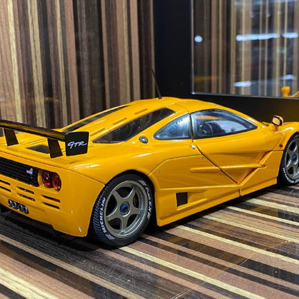 Solido McLaren F1 GTR Short-Tail 1:18 Yellow Diecast Model Car - fine detailed model replica