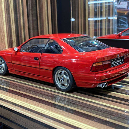 Solido 1:18 Diecast BMW 850 CSI E31 Red Model Car - showroom-quality model replica