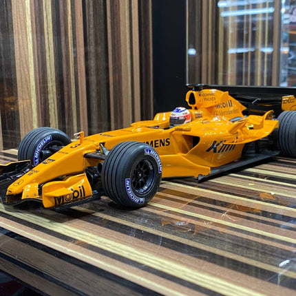 Minichamps McLaren Mercedes MP4-21 Kimi Raikkonen 2006 1:18 Diecast Model Orange - detailed model car replica