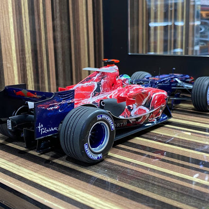 1/18 Toro Rosso Cosworth STR1 V. Liuzzi 2006 Formula 1 Blue/Red by Minichamps - scale model collectible piece
