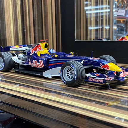 Minichamps 1/18 Red Bull Racing RB2 D. Coulthard 2006 Formula 1 Blue Diecast Model Car - detailed collector display model
