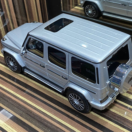 Minichamps 1/18 Mercedes-Benz G-Class 2018 Silver Diecast Model Car - detailed die-cast style model