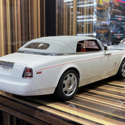 Kyosho Rolls-Royce Phantom Drophead Coupe White 1:18 Diecast Model Car - scale model for display