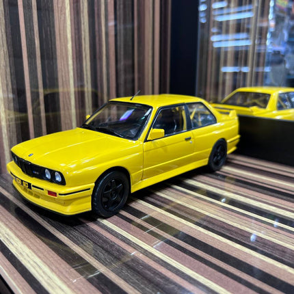 Solido BMW M3 E30 1:18 Diecast Model Car Yellow - detailed collector display model