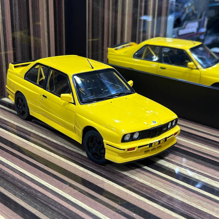 Solido BMW M3 E30 1:18 Diecast Model Car Yellow - premium collector scale model