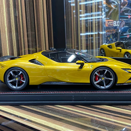 MR 1:18 Ferrari SF90 Stradale Giallo Montecarlo Resin Model - collectible scale model car